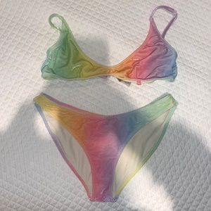 Triangl bikini